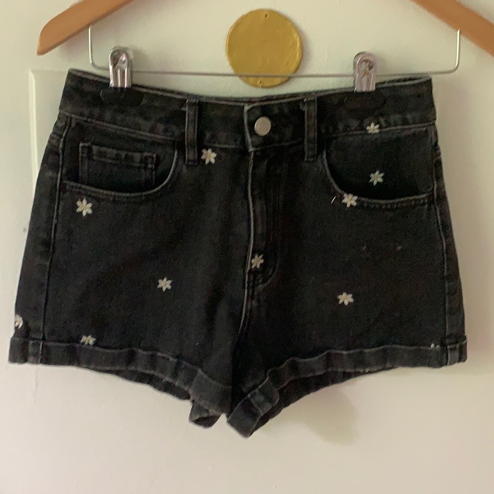 Pacsun flower mom shorts